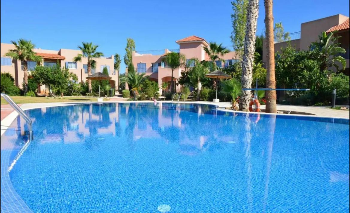 Apartament Grosses In Idyllischer Anlage, Strandnah Mandria (Paphos)