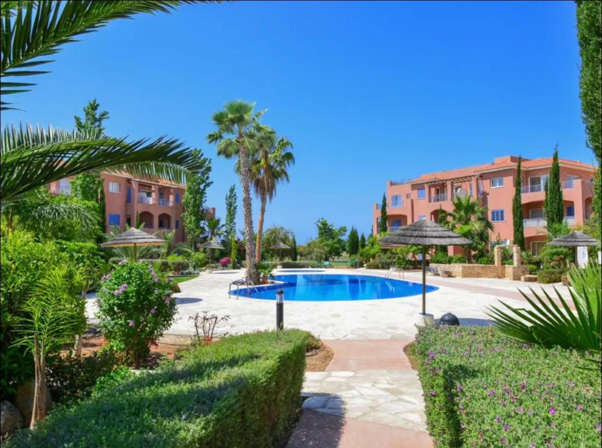 Grosses In Idyllischer Anlage, Strandnah Apartament Mandria (Paphos)
